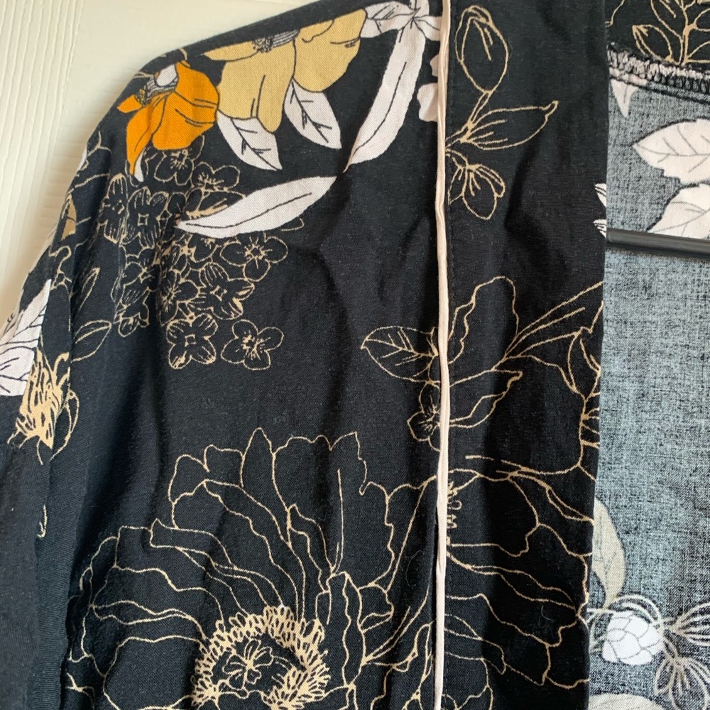 Cardigans - Picture 5 of 5